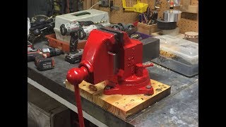 Bench vise restoration 80 lb vise [upl. by Nawuj247]