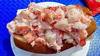 The REAL Best Affordable Lobster Roll in the Boston Area [upl. by Gokey]