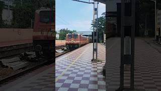 GuruvayurTrivandrum Intercity arriving Pettah shortsviral shortvideo shorts wap4 [upl. by Htinek]