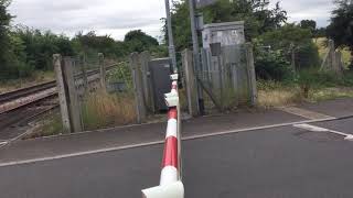 Lock Lane Level Crossing Derbs Saturday 15072017 [upl. by Jeffy]