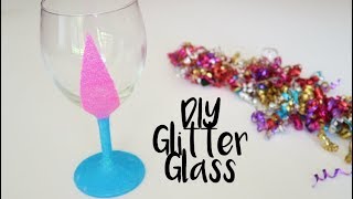 DIY GLITTER WINE GLASSES  HOW TO MAKE GLITTER GLASSES [upl. by Annaujat972]