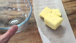 How to Make Martha Stewarts Béarnaise Sauce  Marthas Cooking School  Martha Stewart [upl. by Htaeh]