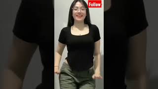 bigo live goyang hot [upl. by Etnoid252]