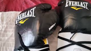 Everlast MX 20 10oz XL pro fight Boxing Gloves [upl. by Haceber776]