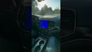 Jeep Grand Cherokee 2019 Mysterious Blue Screen Issue 💻🚙 [upl. by Ellingston]