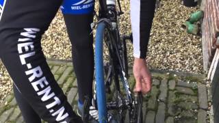 bagage mee op fietsvakantie instructievideo bob yak huren bobyakhurennl [upl. by Burns654]