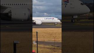 Latam Airlines Boeing 7879 Dreamliner  Air New Zealand Airbus A320271N [upl. by Nevuer]