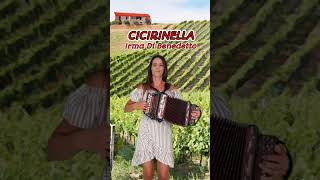 IRMA DI BENEDETTO suona CICIRINELLA Tarantella Abruzzese con lOrganetto Diatonic Button Accordion [upl. by Jasper365]