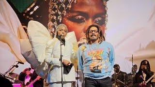 Lauryn Hill brings out her kids father Rohan Marley friends and original band in Brooklyn [upl. by Knipe]