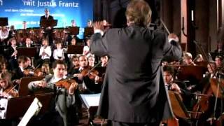 Kinder musizieren mit Justus Frantz amp dem Orchester der Philharmonie der Nationen [upl. by Labana399]