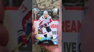 Day 3 of opening hockey cards until I get ’d [upl. by Neik]