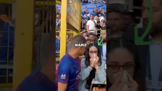 El día que MBAPPE LE ROMPIÓ LA NARIZ A UNA FAN futbol deportes mbappe mundial [upl. by Leachim438]