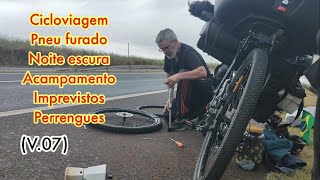 Aventura Ciclista Dá Errado Pneu Furado Noite Escura e Sem Acampamento [upl. by Sparks]