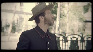 Christophe Maé  La Parisienne Clip officiel [upl. by Ahsauqram]