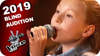 Disneys quotPinocchioquot  Wish Upon A Star Idalia  The Voice Kids 2019  Blind Auditions  SAT1 [upl. by Iden]