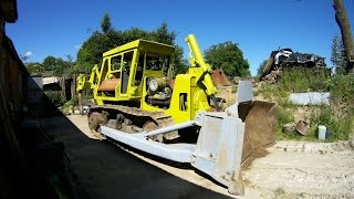 Buldozer TEREX 8230 B  start [upl. by Eicirtap]