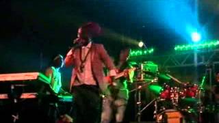 SIZZLA  JUST ONE OF THOSE DAY DRY CRY  GIVE ME A TRY  ROMA LIVE ATLANTICO  24 MARZO 2012 [upl. by Ahsiei390]