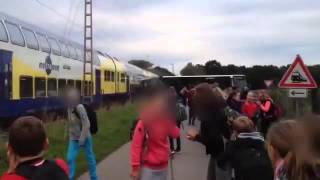 Germany  Train crashes into school bus  Metronom Zug Knallt gegen Schulbus [upl. by Anaihs]