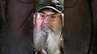 Si Poisons the Entire Bus  Duck Dynasty  shorts [upl. by Akela261]