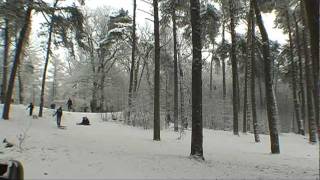 SNEEUWPRET NIJREESBOS ALMELO VROEGER EN NU [upl. by Ydnac]