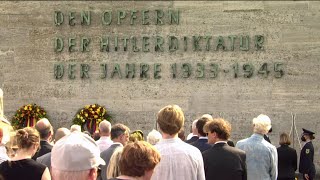 Feierstunde der Bundesregierung und der Stiftung 20 Juli 1944 in der Gedenkstätte [upl. by Irved420]