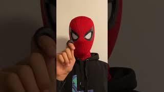 Me he comprado la máscara de Spiderman que mueve los ojos 👀 cinema marvel spiderman tomholland [upl. by Ahola]