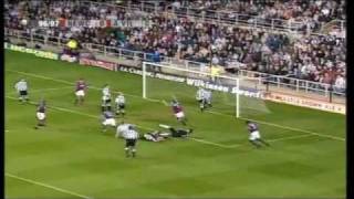 Newcastle 43 Aston Villa 199697 Yorke hattrick [upl. by Eileen674]