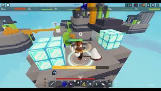 The Beekeeper kit is op in roblox bedwars [upl. by Domenech800]