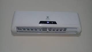 Ar condicionado inverter electrolux 9000 que gela [upl. by Kikelia]