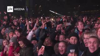 Darude  Sandstorm NYE 2016 countdown amp fireworks in Helsinki Finland [upl. by Nnaharas]