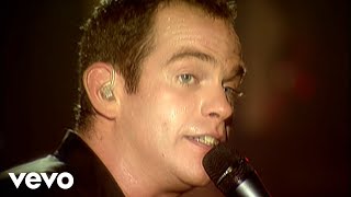 Garou  Lis dans mes yeux Live à Bercy [upl. by Elsy]