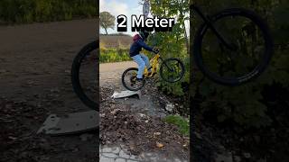 2 Meter Sprung geht schief🤕 mtb jump fail shorts [upl. by Belita]