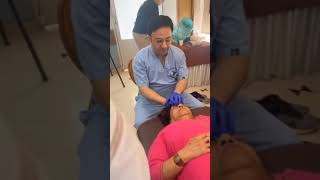 Sinus Treatment  Chiropractic Treatment in Delhi  Dr Varun  Call  9313047251 doctor delhi [upl. by Yeslrahc]