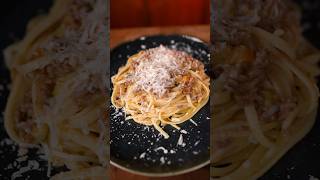 Pasta con ragù giallo alla bolognese recipe 🤤 Lionfield shorts italianfood [upl. by Rahm]