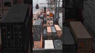 Ship per unloading 😯😯 merchantnavy motivation trending merchantmariner shipsailoranilmaurya [upl. by Erinn]