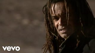 Yannick Noah  Donnemoi une vie Clip officiel [upl. by Huebner]