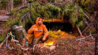 Bushcraft Survival Shelter Camping In Freezing temperatures [upl. by Drofkcor711]