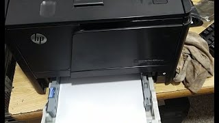 hp laserjet pro 400 m401dn printing problems II tray 2 paper jam problem II in urduhidni [upl. by Lekkim]