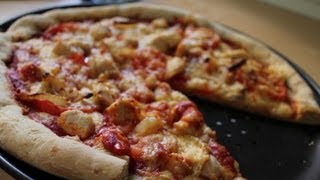 Hoe maak je een pizza met kip oa deeg recept [upl. by Lorrayne]