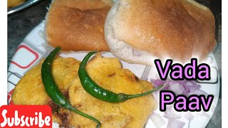 Mumbai ka famous Vada Paav 😋😋😋 [upl. by Herra]