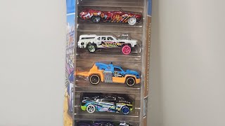 Hot Wheels 5 Pack Demolition Derby with Two Crushed Cars DemolitionDerby hotwheels Diecast [upl. by Carberry800]