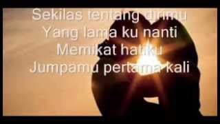 Ipang Tentang Cinta Lyric [upl. by Ahsuatan]