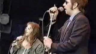 Shane MacGowan Kirsty MacColl  Fairytale of New York Fleadh [upl. by Eilata]