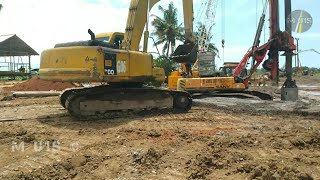 Excavators Drilling Machine Working [upl. by Massie111]