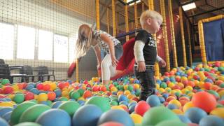 Landal Landgoed de Hellendoornse Berg  Video Ferienpark Haarle  Overijssel Niederlande [upl. by Mcmillan]