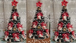 Ёлка из мишуры и конфет Рафаэлло Christmas Tree of Clinquant and Candies quotRaffaelloquot [upl. by Brookner629]