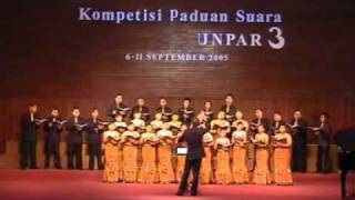 Gracioso Sonora Choir  Pujilah Tuhan Mazmur 103  KPS UNPAR 2005 [upl. by Aim]