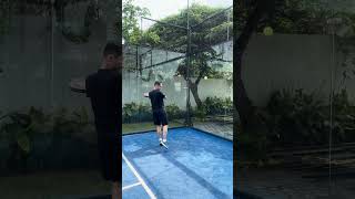 Pov Baru Pertama kali banget maen padel tapi bergaya Sok okeee 😜😜 [upl. by Kcirderf]