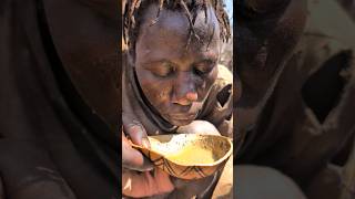 Its breakfast time See how Hadza cooks their favorite meal today 😋‼️😲hadzabetribe villagelife [upl. by Oicirbaf986]