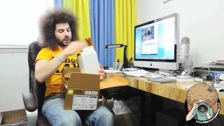 Nikon D7000 Unboxing [upl. by Lyrrad678]